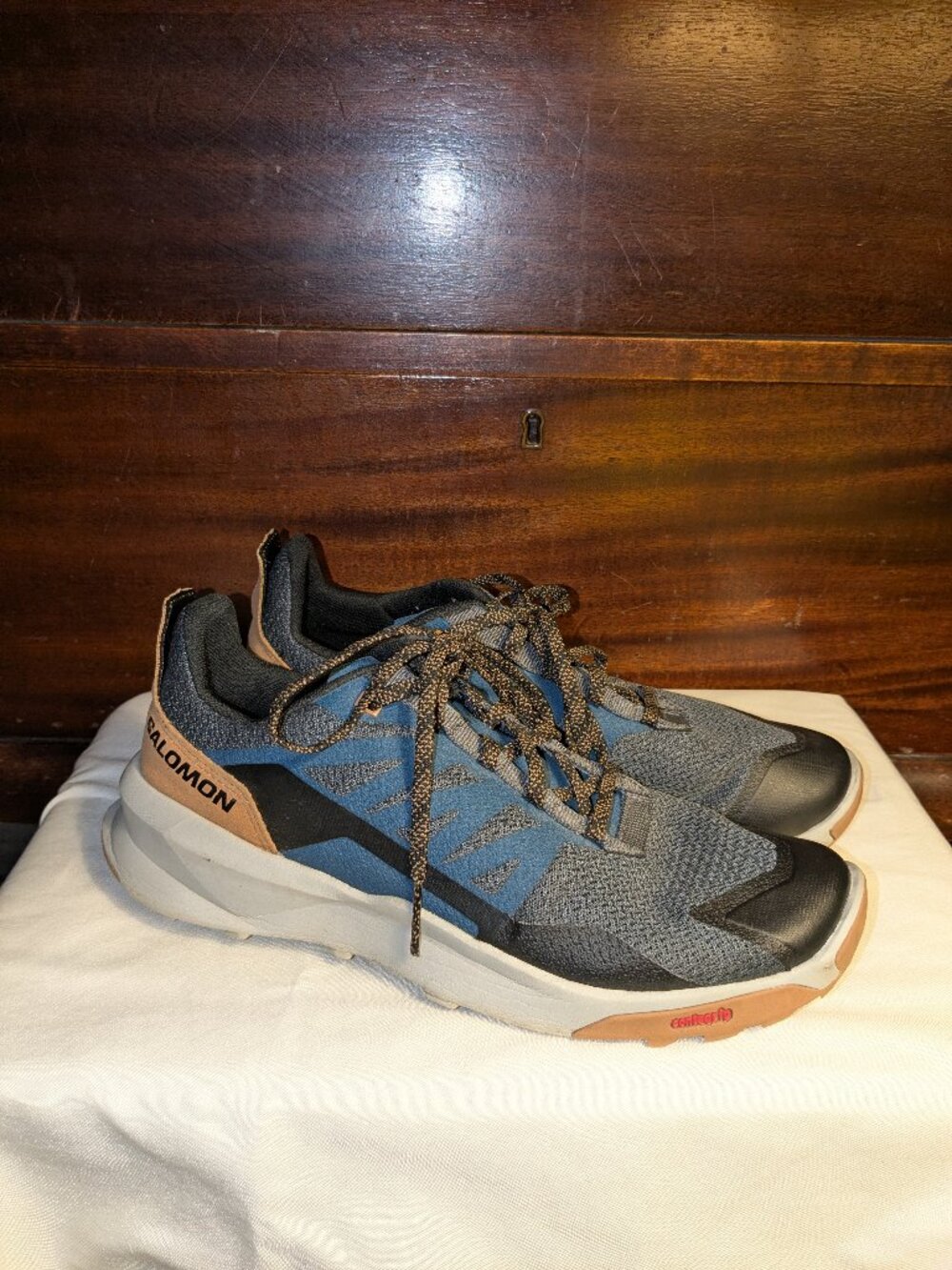 Salomon Patrol Mens 9 Blue Brown Hiking Shoes Gorpcore Trail Core Contagrip Tech